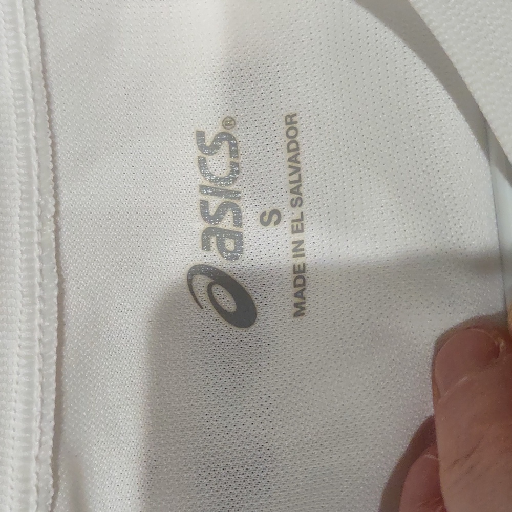 Flying pig Marathon, white running shirt, asics - Picture 5 of 6